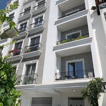 Royal Hill Apartments 2 By Ps Dıraç Dış mekan fotoğraf